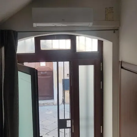 Studio Holidays Flat Daire